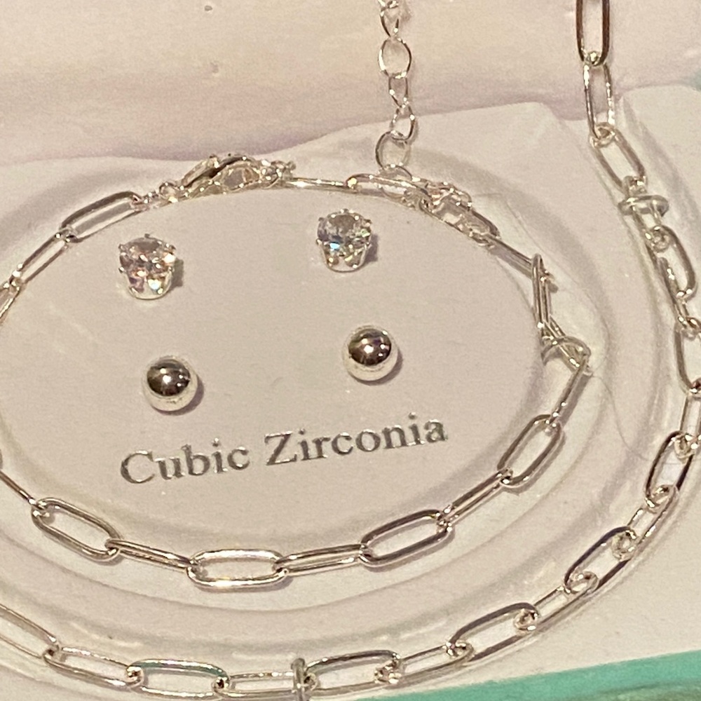 New Silver Cubic Zirconia Necklace Bracelet and Earring Set